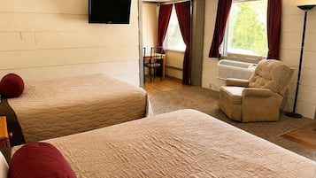 Desk, WiFi, bed sheets