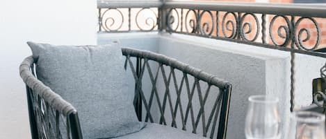 Deluxe Double Room, Balcony, Pool View | Property grounds