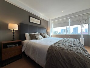 WiFi - NEW Bright & Spacious in Roma Norte | City Views (Mexico City)