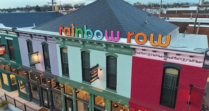 Vibrant 1BR Studio Flat - Downtown Bellefontaine
