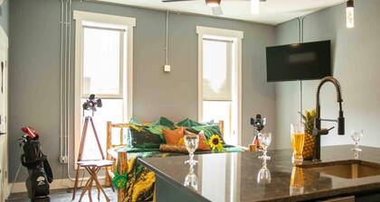 Outback Inspired 1BR Flat - Downtown Bellefontaine