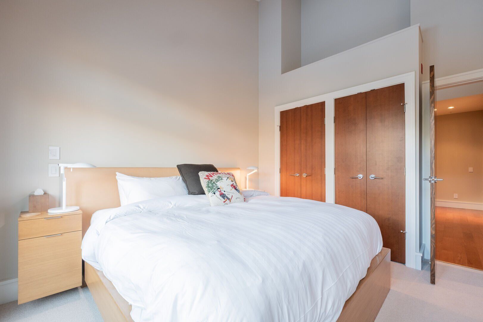 4 Schlafzimmer, Bügeleisen/Bügelbrett, WLAN, Bettwäsche