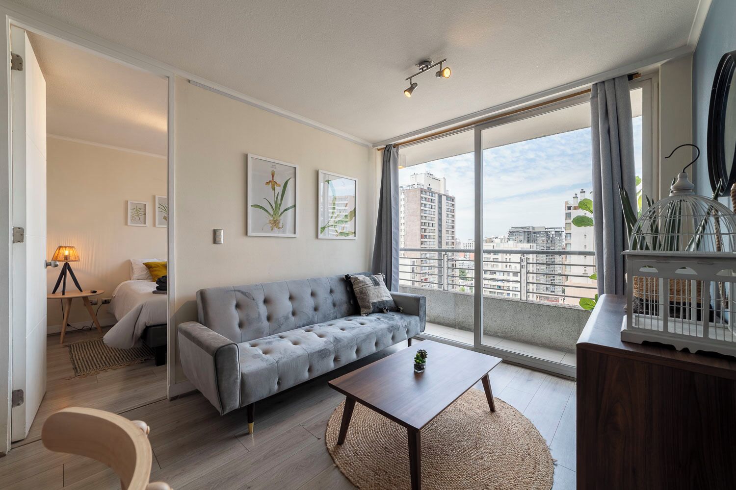 Family Apartment, Balcony, City View | Living area