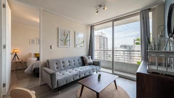 Family Apartment, Balcony, City View | Living area