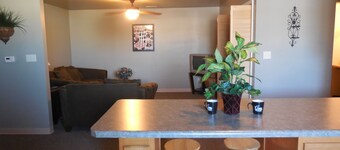 State Softball Tournament Special... Perfect 4-bedroom apartment in Fort Dodge!