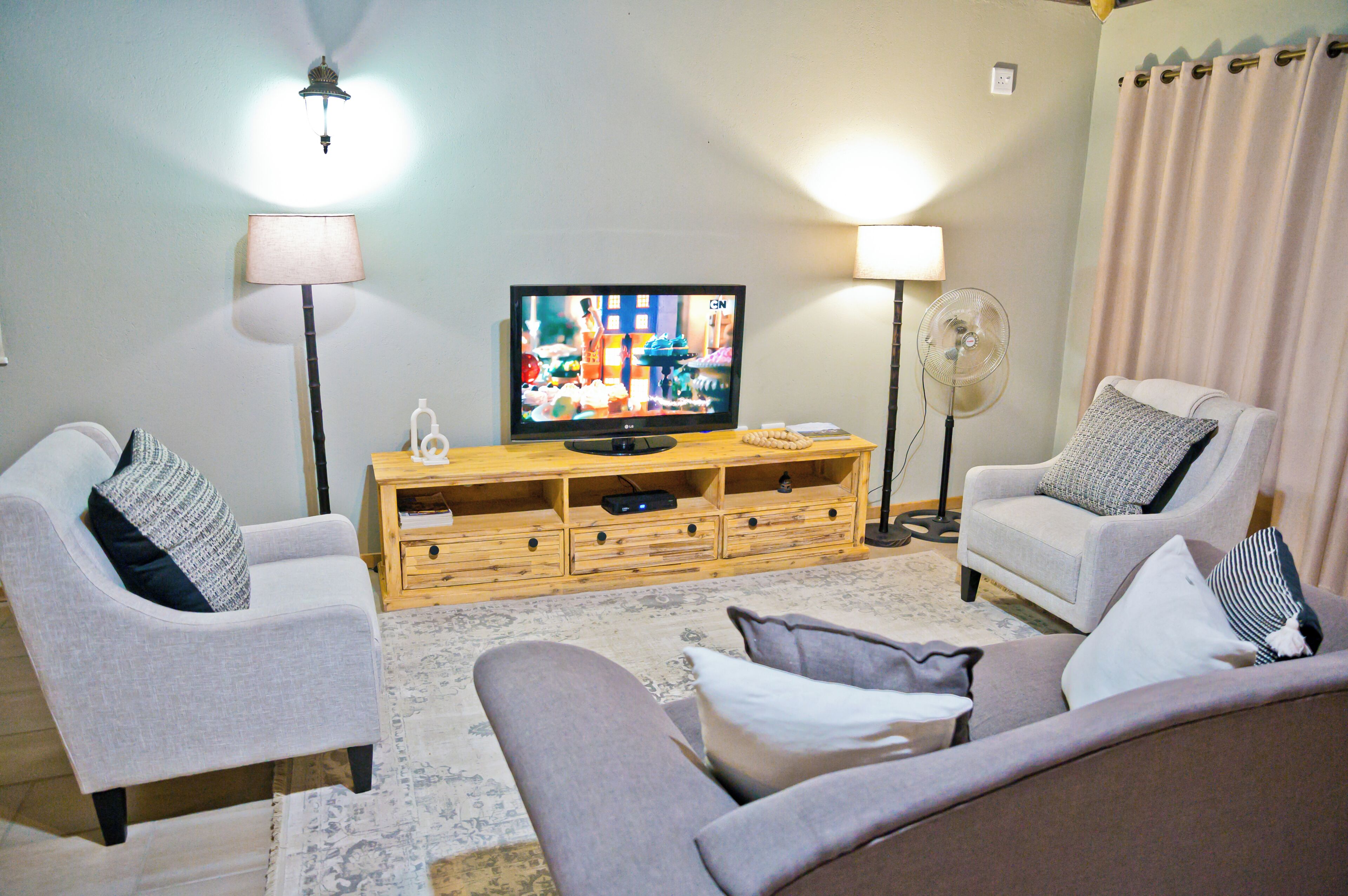 Luxury-Suite, Terrasse, Gartenblick | Wohnbereich