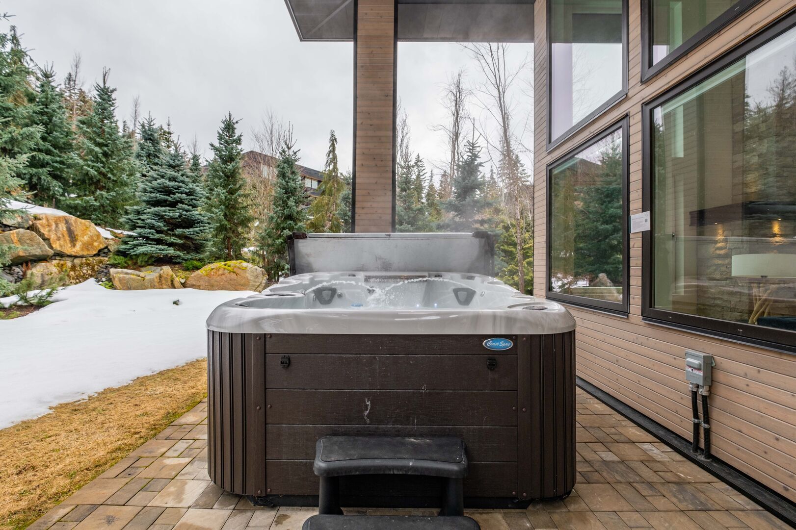 Bain à remous extérieur