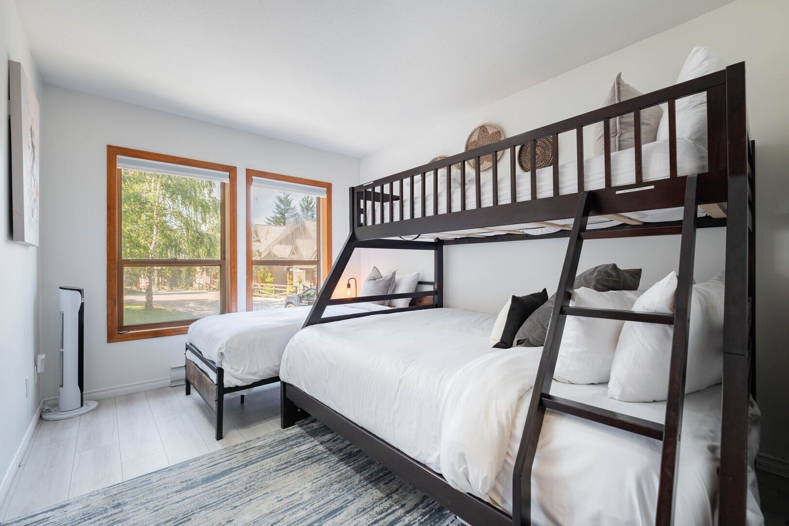 3 dormitorios, tabla de planchar con plancha, wifi y ropa de cama