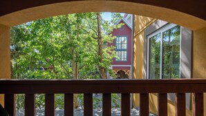 Property grounds - Village stroll | Free parking | Fireplace | Wifi (Whistler)