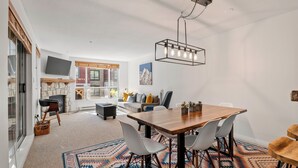 Dining - Village stroll | Free parking | Fireplace | Wifi (Whistler)