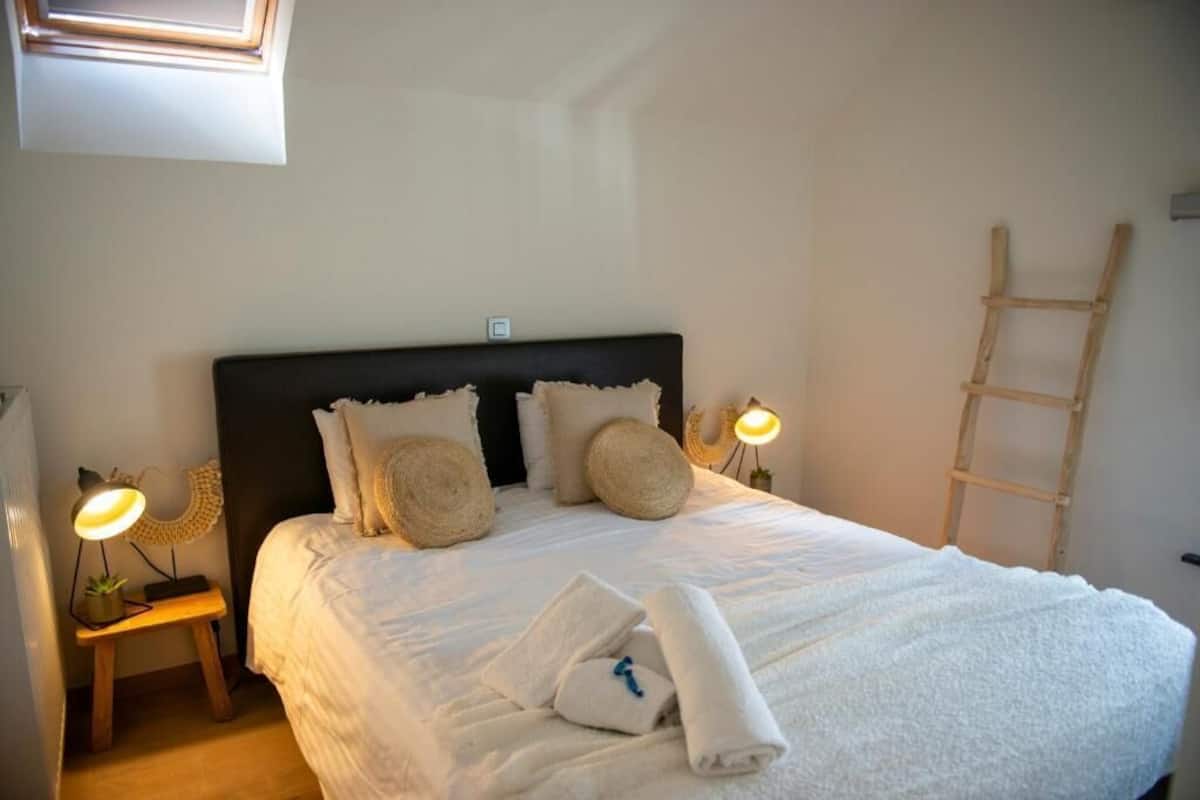 Suite | Soundproofing, WiFi (free)