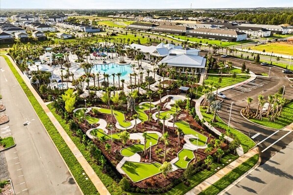Exterior - 5 BD/ 4.5 BA/ Windsor Cay (16214 CC) (Clermont)