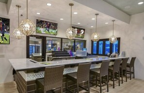 Bar (in der Unterkunft)