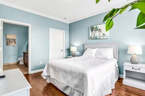Room - Scenic Lake-View Condo - Near Disney (5-402 TL) (Champions Gate)
