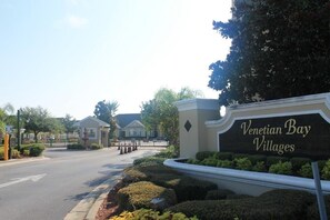 Property grounds - 4 Bedrooms/ 3 Bathrooms/ Venetian Bay (4014-101SM) (Kissimmee)