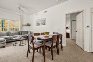 Interior - 4 Bedrooms/ 3 Bathrooms/ Venetian Bay (4014-101SM) (Kissimmee)