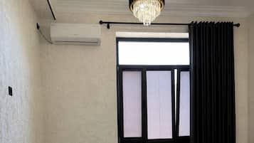 2 bedrooms, iron/ironing board, WiFi (free), bed sheets