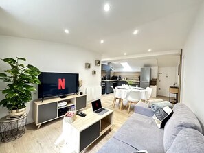 Living area - The Cosy Mâcon (Mâcon)