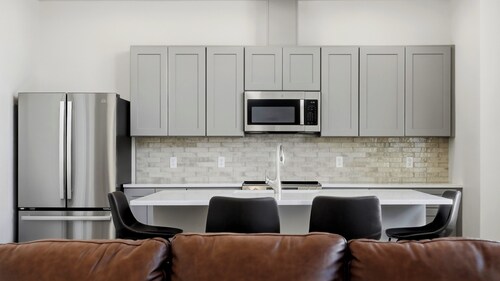 Two Bottles Inn - Palisade Wine Country Retreat Suite ADA