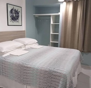 Departamento, vista a la ciudad | Tabla de planchar con plancha y wifi gratis