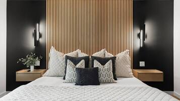 Escritorio, wifi y ropa de cama