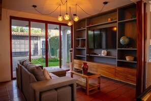 Living area - YOO BISIT2 HOUSE (San Andrés Huayápam)