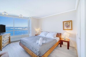 3 Schlafzimmer, Bügeleisen/Bügelbrett, WLAN, Bettwäsche