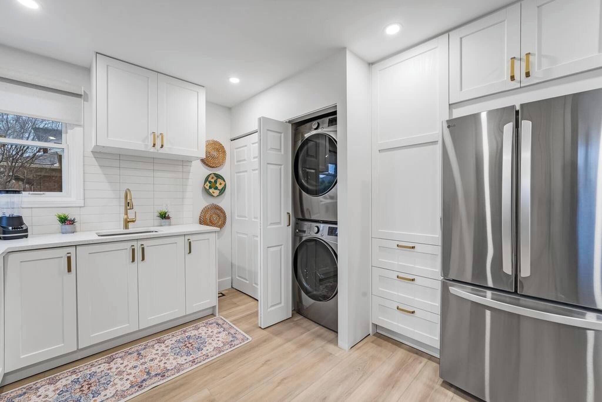 House, 2 Bedrooms, Fireplace | Laundry