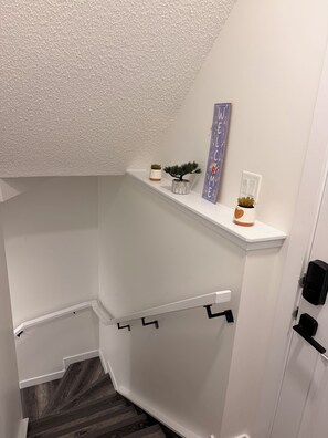 Interior - Private Home-Away-From-Home in West Edmonton, Pet Friendly (Edmonton)