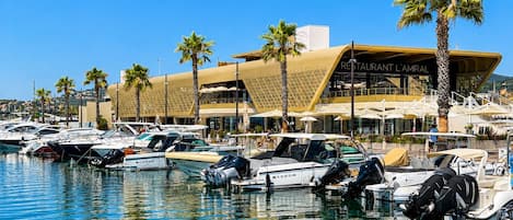 Marina