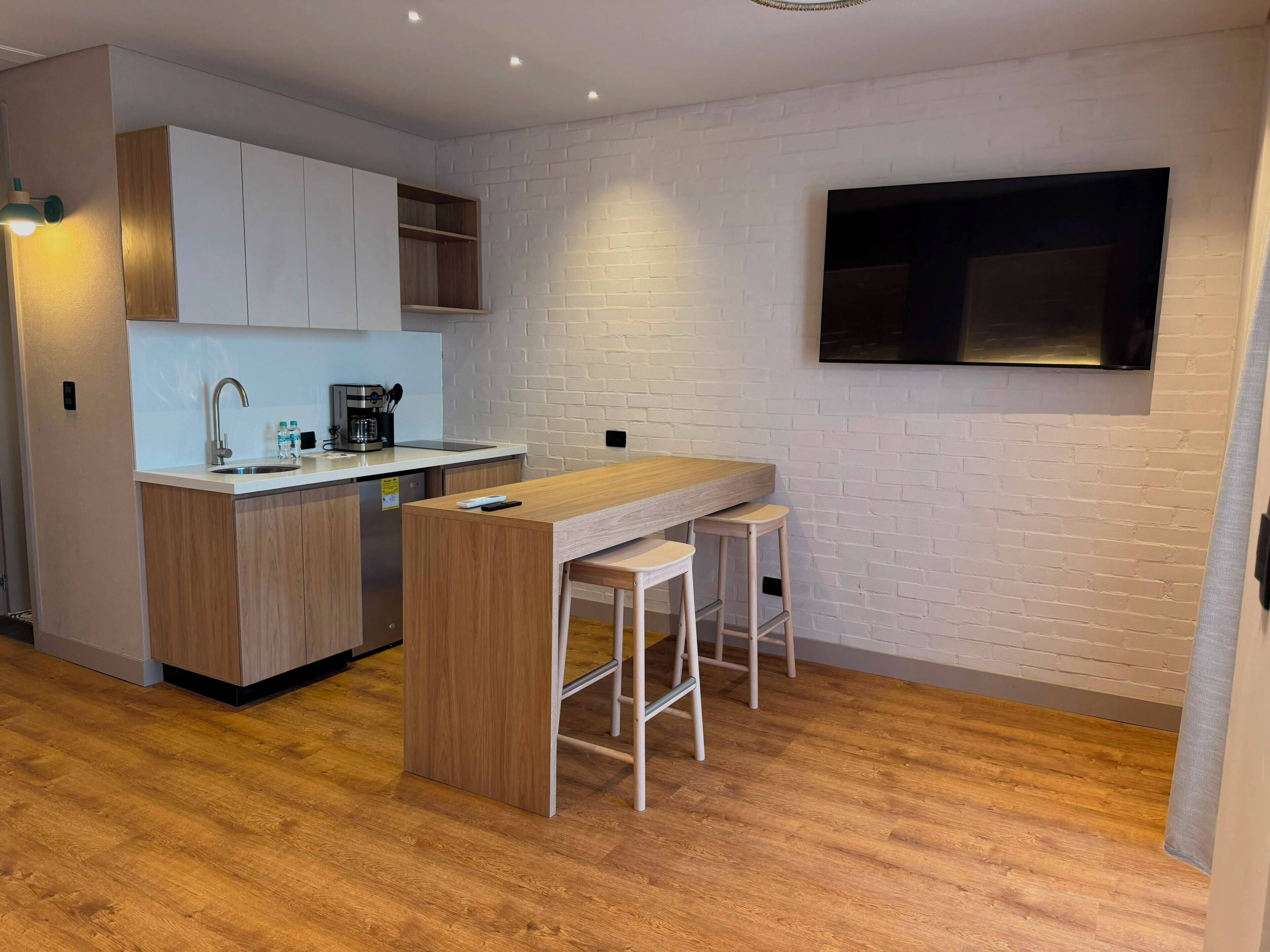 Superior Suite, Mountain View | Private kitchen