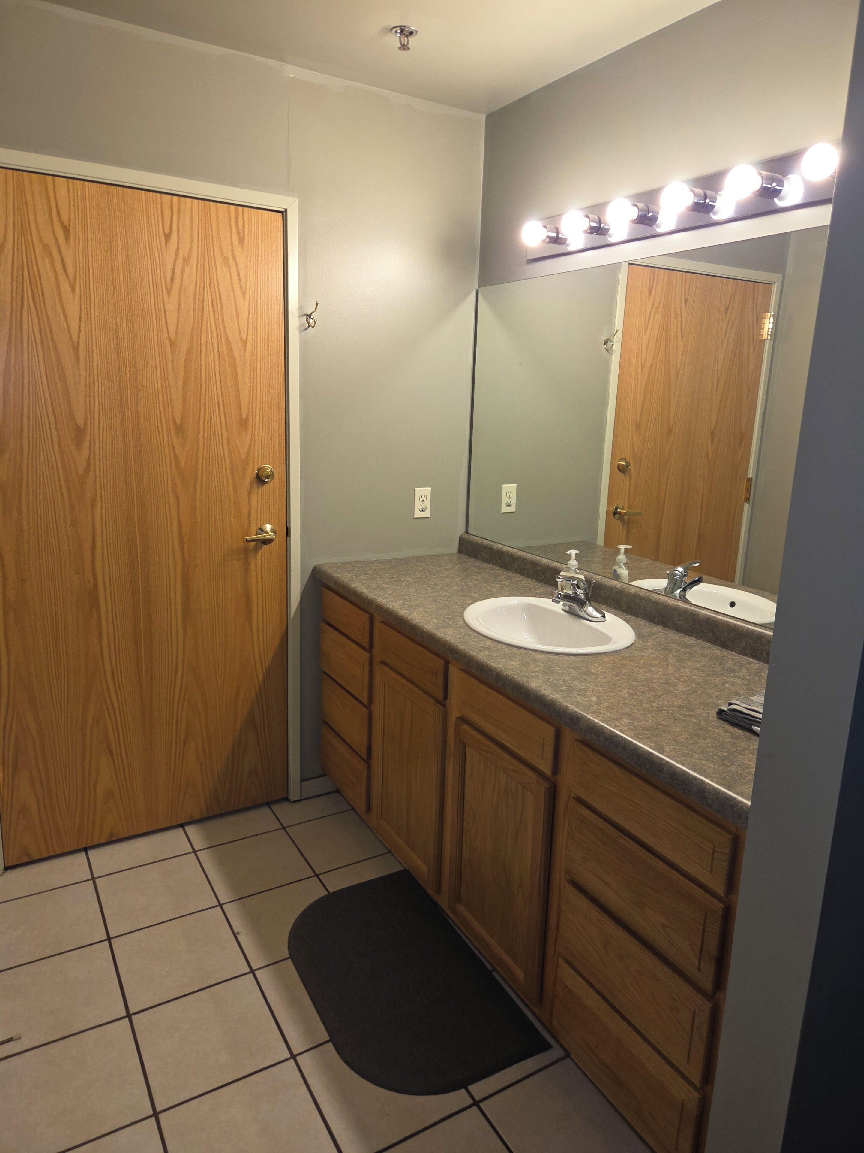 Towels, soap, toilet paper