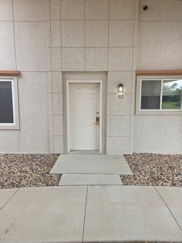 State Softball Tournament Special... Perfect 4-bedroom apartment in Fort Dodge!