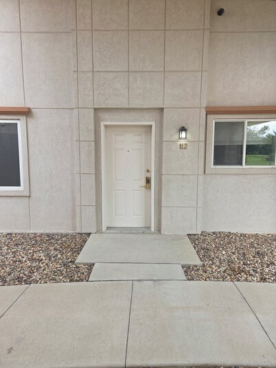 State Softball Tournament Special... Perfect 4-bedroom apartment in Fort Dodge!