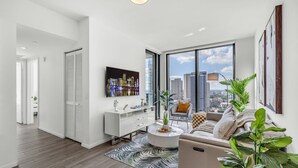 Apartment, 2 Bedrooms, Kitchen, Bay View | Living area - Alea Miami (Miami)