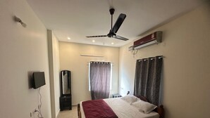 Standard Single Room, Non Smoking - Gokul Home Stays (Chennai)