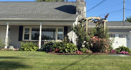 2-bedroom bed & breakfast in tranquil Quarryville-authentic Amish country