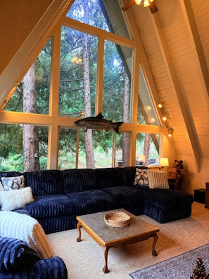 Living area - Kokanee Lodge Resort (Westwood)
