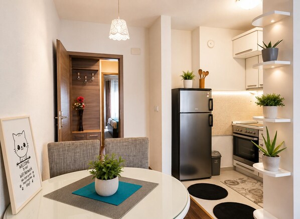 Interior - Peaceful Lake Ohrid Stay ·Free Parking·Fast Wi-Fi (Ohrid)