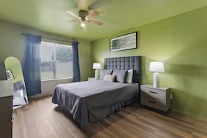 Room - Juniper Retreat | 2BR, 2BA & Local Coffee (Tulsa)