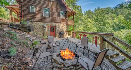 RIVER CABIN AT LAKE LURE - RIVERFRONT OASIS - PRIVATE&GATED--BEACH/LAKES/RIVER