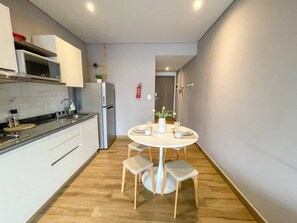 Private kitchen - Central loft with luxury amenities, close to the historic center and El Ángel (Ciudad de México)