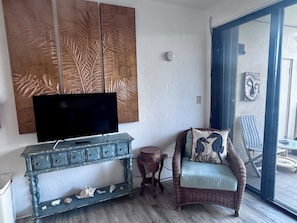 TV - 1 bedroom Paradise Point Pleasant (St Thomas)