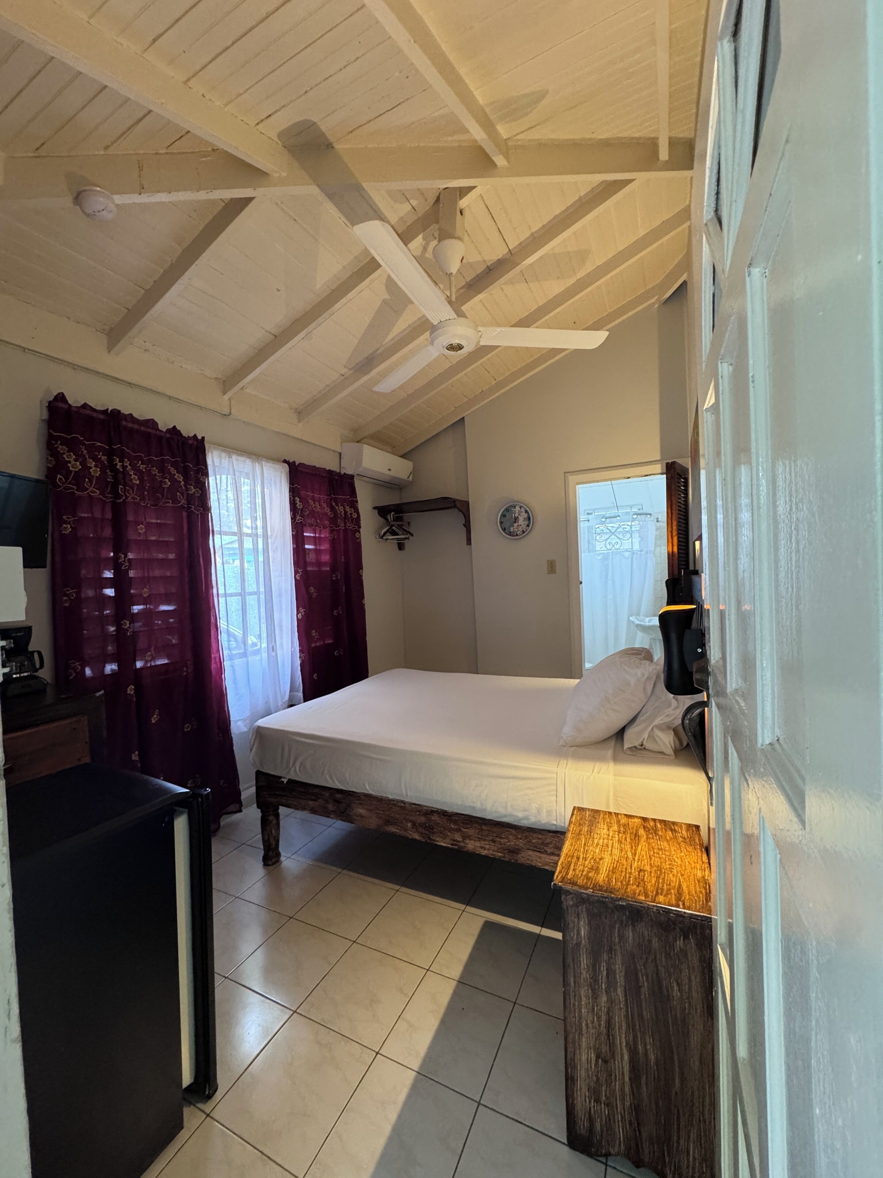 In-room safe, blackout curtains, free WiFi