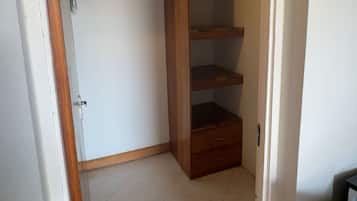 Deluxe Double Room, Balcony, Sea View | Interior