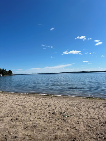 Private Eyes
A cottage a resort a beach to remember forever