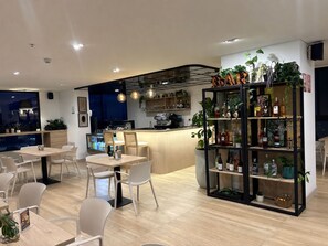 Bar (a l'allotjament)