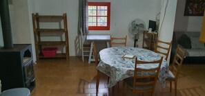 Dining - Country house near the sea (VILAMANISCLE)