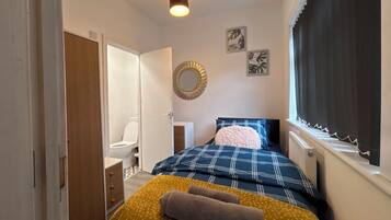 Chambre Classique, vue ville | Wi-Fi gratuit