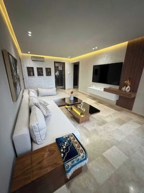 Living area - Luxury Apartment, Marina Résidence Tamaris, No. 156 VIP (Saïdia)